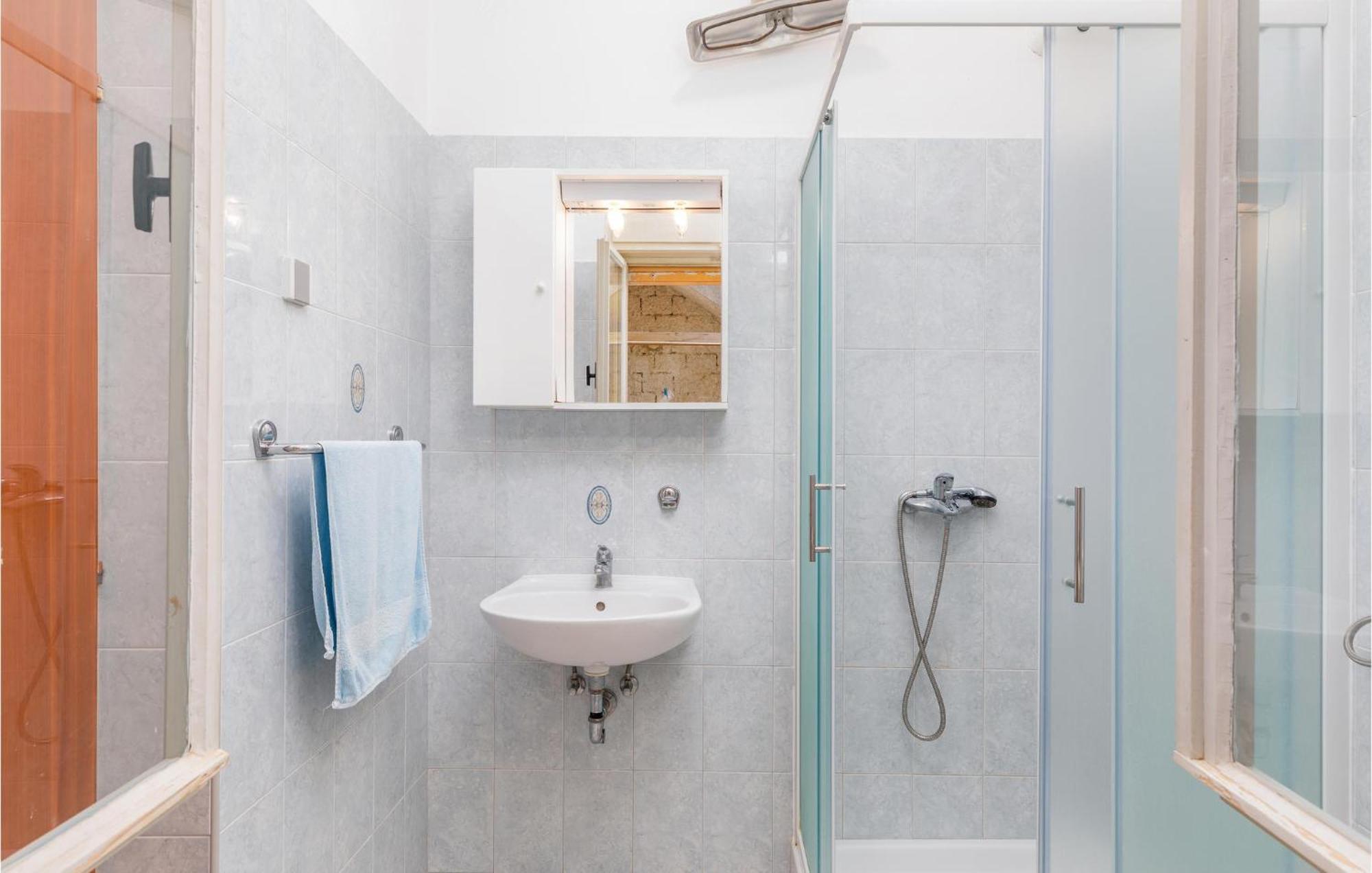 Lovely Apartment In Fazana With Kitchen Dış mekan fotoğraf