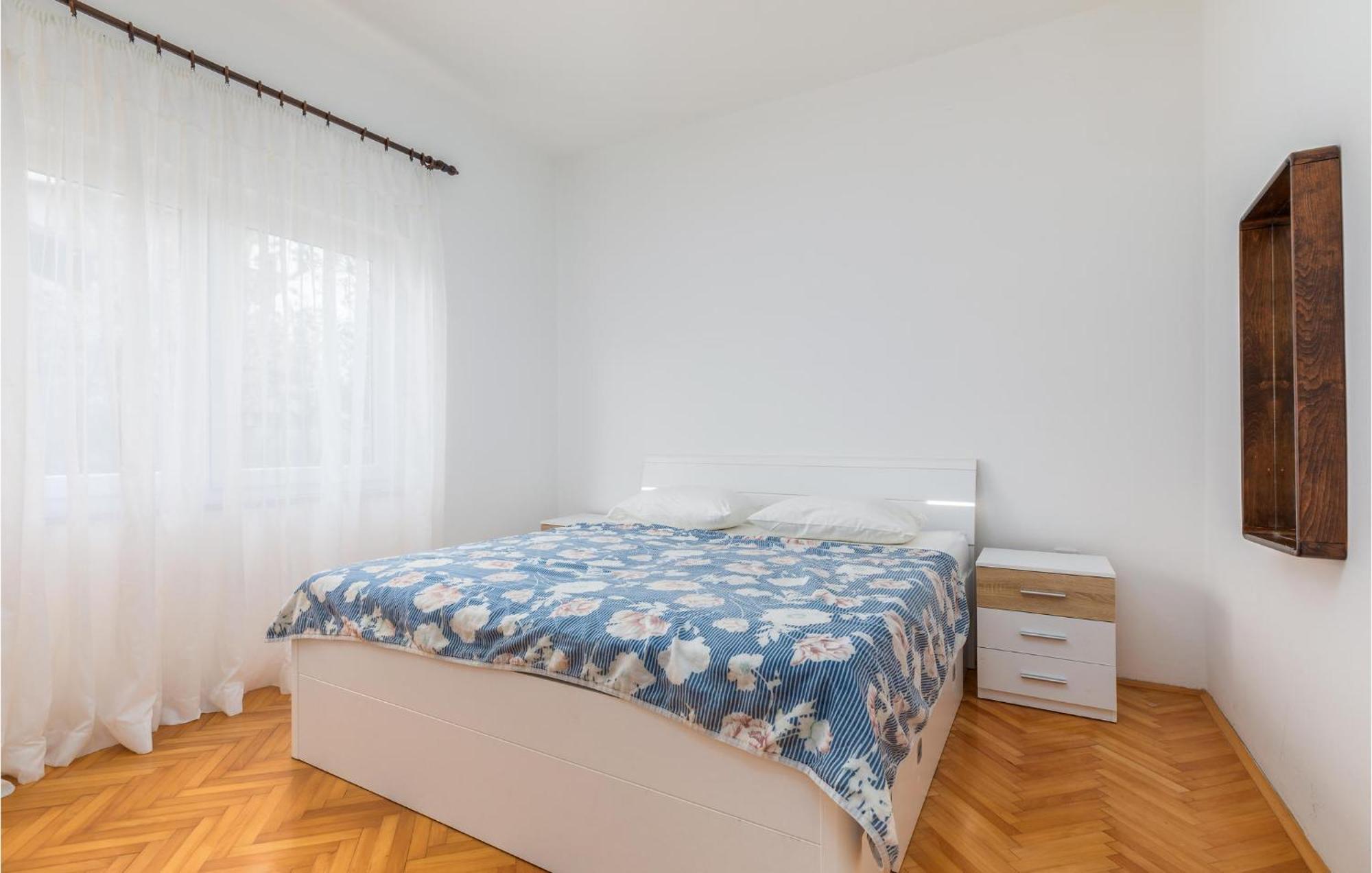 Lovely Apartment In Fazana With Kitchen Dış mekan fotoğraf