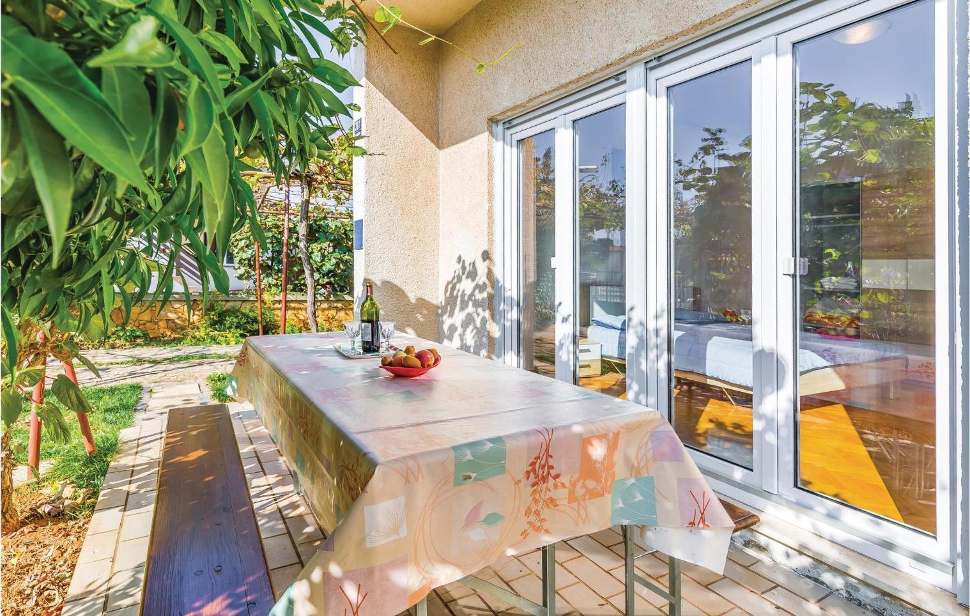 Lovely Apartment In Fazana With Kitchen Dış mekan fotoğraf